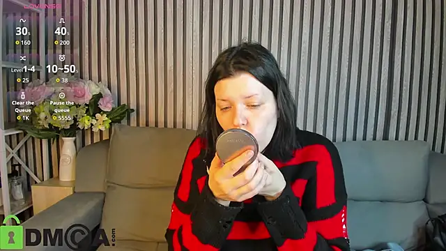 Michele Greenn online show from September 12, 2025, 12:44 am