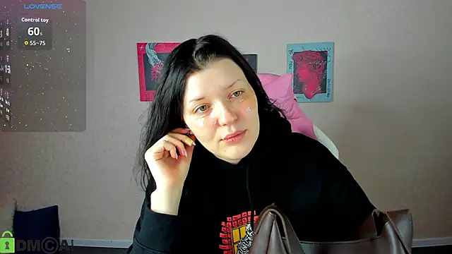 Michele Greenn online show from October 3, 2025, 1:24 am