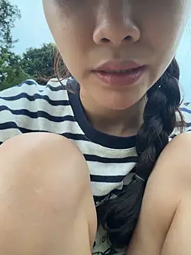 Adora188 online show from November 7, 2025, 9:31 am