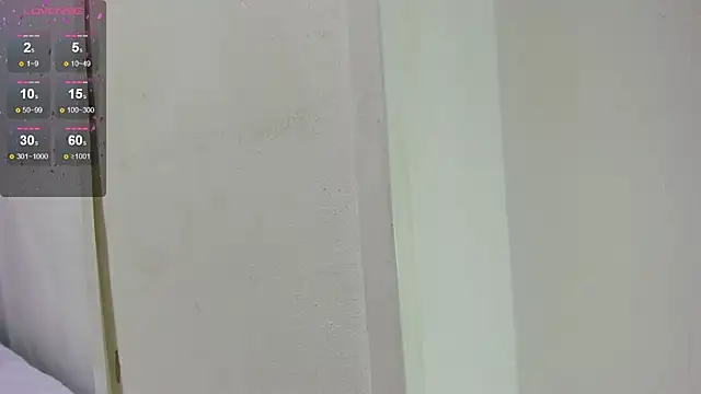 iisabella noa online show from November 13, 2025, 1:21 pm