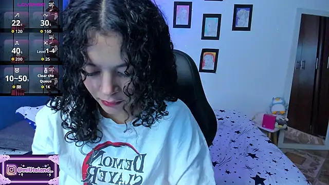 milita houston online show from September 29, 2025, 1:33 am