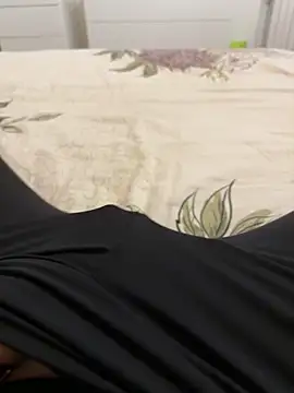 Snapshot of Afrodite-2025 chatting on October 8, 2025, 4:59 pm Afrodite-2025 online show from October 8, 2025, 4:59 pm