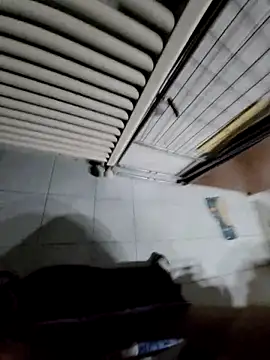 Snapshot of giova17cm chatting on September 27, 2025, 9:09 pm giova17cm online show from September 27, 2025, 9:09 pm