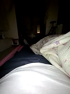 giova17cm online show from February 5, 2026, 10:58 pm