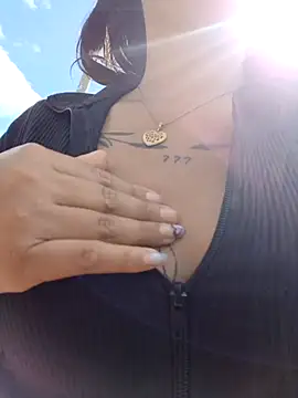 LunaHot 777 online show from September 15, 2025, 7:14 pm