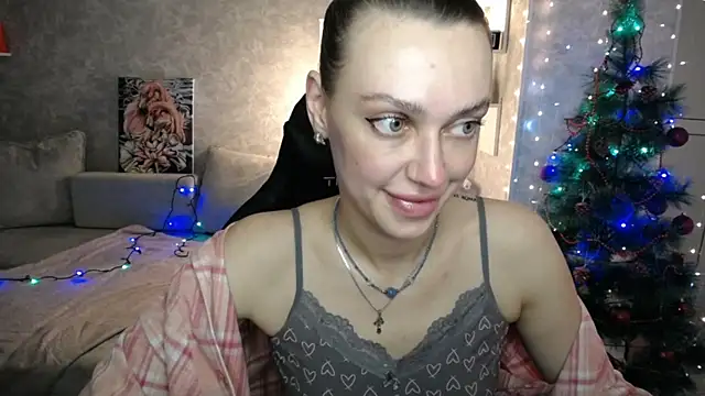 NickyAdamidi online show from December 16, 2025, 5:29 pm