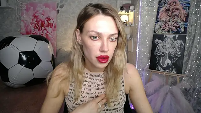 Snapshot of NickyAdamidi chatting on July 5, 2026, 4:14 pm NickyAdamidi online show from July 5, 2026, 4:14 pm