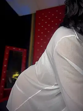 MystiqueXXX online show from April 16, 2026, 1:12 pm