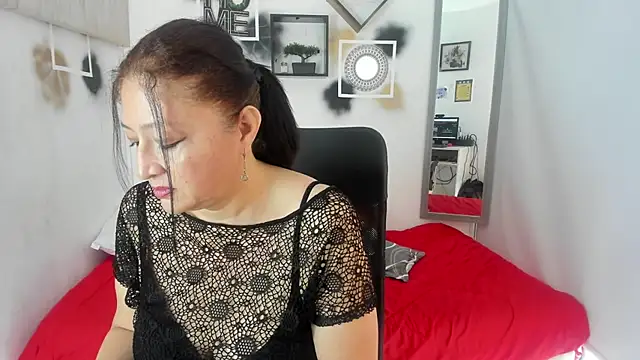 tatiana sofiaa online show from September 23, 2025, 1:25 pm