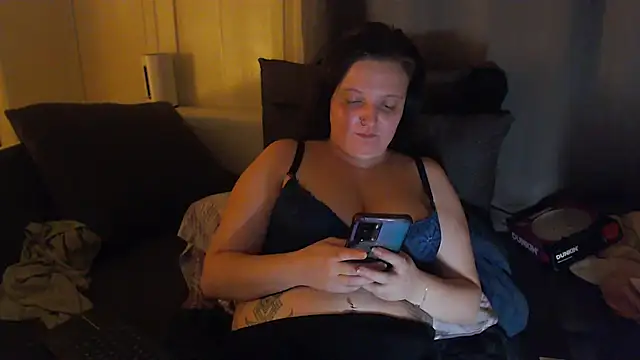 Snapshot of Kinkybooby chatting on October 21, 2025, 2:01 am Kinkybooby online show from October 21, 2025, 2:01 am