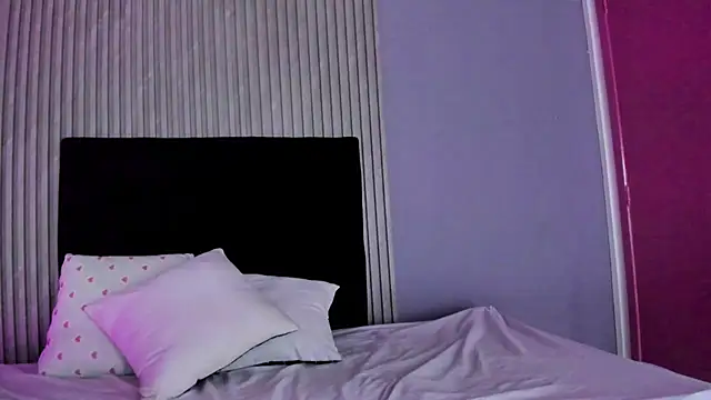 Sex samantha online show from November 26, 2025, 12:50 pm