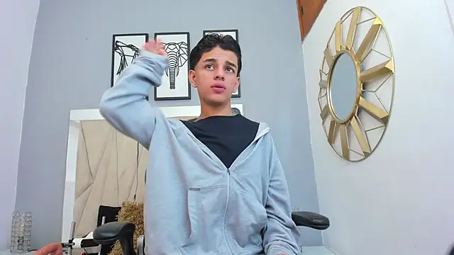 owen  johnson online show from October 4, 2025, 12:03 pm