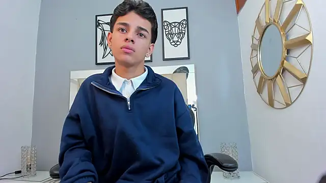 owen  johnson online show from October 18, 2025, 11:33 am