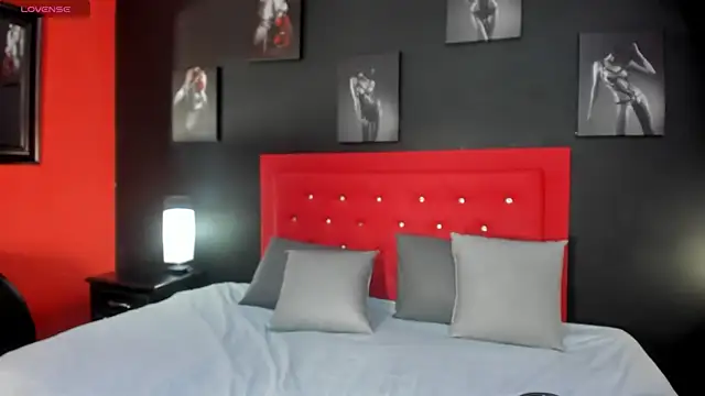 lilyth adam online show from March 27, 2026, 7:35 pm