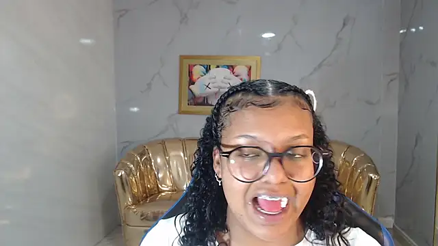 Snapshot of afrodita9_s chatting on September 9, 2025, 3:28 am afrodita9 s online show from September 9, 2025, 3:28 am
