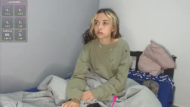 brisazanes online show from September 30, 2025, 2:11 pm