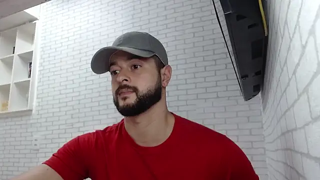 BombeiroHotx online show from April 12, 2026, 2:16 am