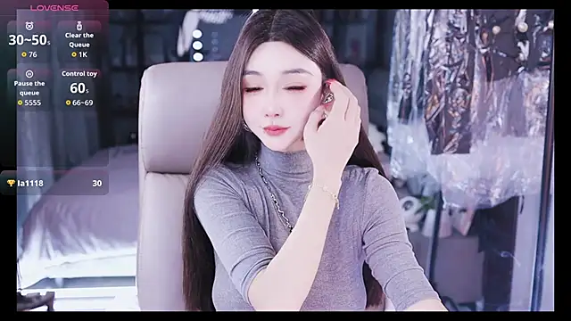 kelariy online show from September 26, 2025, 2:43 pm