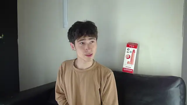  DantFox  online show from September 18, 2025, 8:11 pm