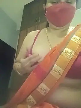 Snapshot of Tamil_Sivani chatting on September 12, 2025, 3:23 pm Tamil Sivani online show from September 12, 2025, 3:23 pm