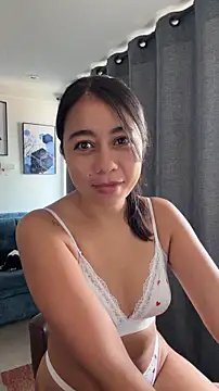 Lily June online show from April 13, 2026, 6:35 pm