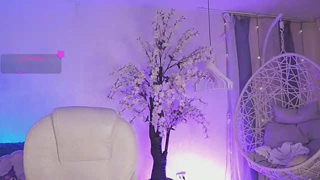 Snapshot of JadeSummerr chatting on February 4, 2026, 11:38 am JadeSummerr online show from February 4, 2026, 11:38 am