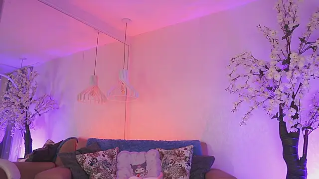 Snapshot of JadeSummerr chatting on February 7, 2026, 11:36 am JadeSummerr online show from February 7, 2026, 11:36 am