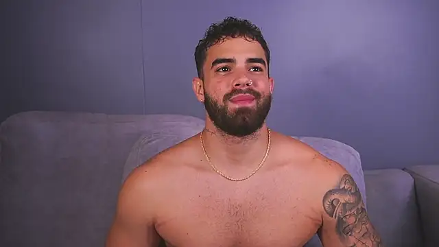 Paul Phoenix online show from November 21, 2025, 10:08 pm