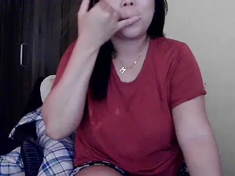 mimi15 online show from April 11, 2026, 7:45 am