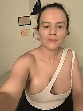 Snapshot of Stelleknoxxx chatting on September 24, 2025, 10:46 pm Stelleknoxxx online show from September 24, 2025, 10:46 pm