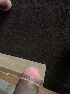 Snapshot of envolvemteX chatting on November 1, 2025, 6:43 pm envolvemteX online show from November 1, 2025, 6:43 pm