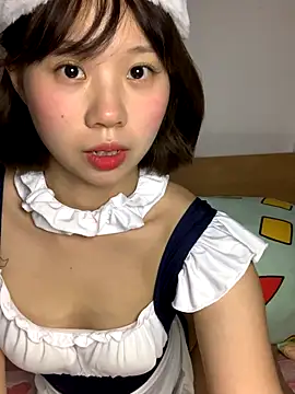 zhaomosheng125216 online show from December 22, 2025, 1:35 am