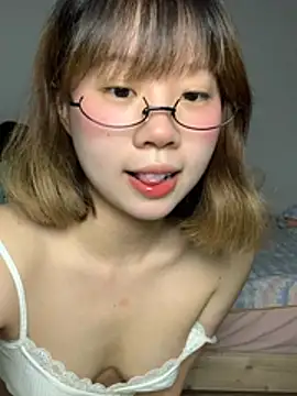 zhaomosheng125216 online show from July 6, 2026, 3:14 am