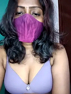 Snapshot of Tamil_kavinila chatting on October 29, 2025, 10:28 am Tamil kavinila online show from October 29, 2025, 10:28 am