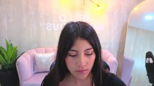 Zoe Blaze A online show from November 7, 2025, 12:05 pm