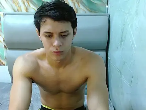 Theknight Ken online show from September 17, 2025, 1:24 pm