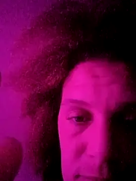 Snapshot of sarahkat86 chatting on September 16, 2025, 4:13 am sarahkat86 online show from September 16, 2025, 4:13 am