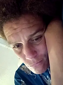 Snapshot of sarahkat86 chatting on September 20, 2025, 3:46 pm sarahkat86 online show from September 20, 2025, 3:46 pm