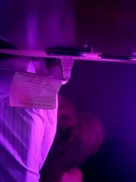 Snapshot of sarahkat86 chatting on October 2, 2025, 4:08 am sarahkat86 online show from October 2, 2025, 4:08 am