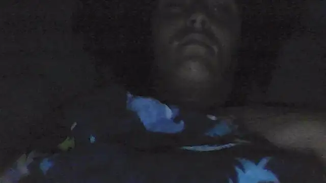 Snapshot of sarahkat86 chatting on October 19, 2025, 12:28 pm sarahkat86 online show from October 19, 2025, 12:28 pm