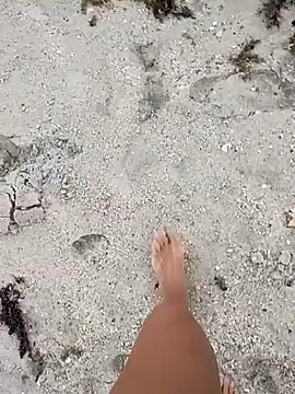 Snapshot of sarahkat86 chatting on October 25, 2025, 7:08 pm sarahkat86 online show from October 25, 2025, 7:08 pm