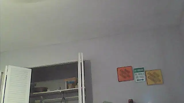 sarahkat86 online show from May 21, 2026, 9:11 pm