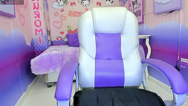 michell  petit  online show from September 12, 2025, 12:05 pm