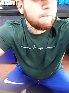 Catire10  online show from October 1, 2025, 2:01 pm