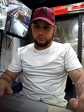 Catire10  online show from October 3, 2025, 2:14 pm