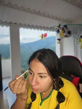 samanthahut1 online show from July 2, 2026, 10:05 pm