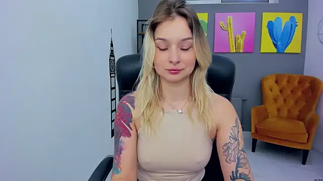 LilFleurish online show from April 13, 2026, 4:29 am