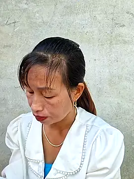 ngocngoc cute online show from October 5, 2025, 12:42 am