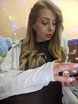 zarik66606 online show from September 18, 2025, 6:43 pm