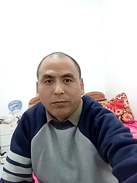 CWQ123 online show from October 18, 2025, 2:18 pm